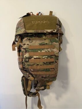TUXAPO• 30L Army Camo Molle Tactical Backpack New With Tags